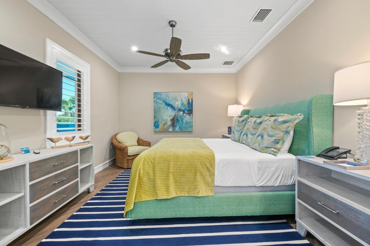 Anna Maria Beach Resort Холмс Бийч Екстериор снимка