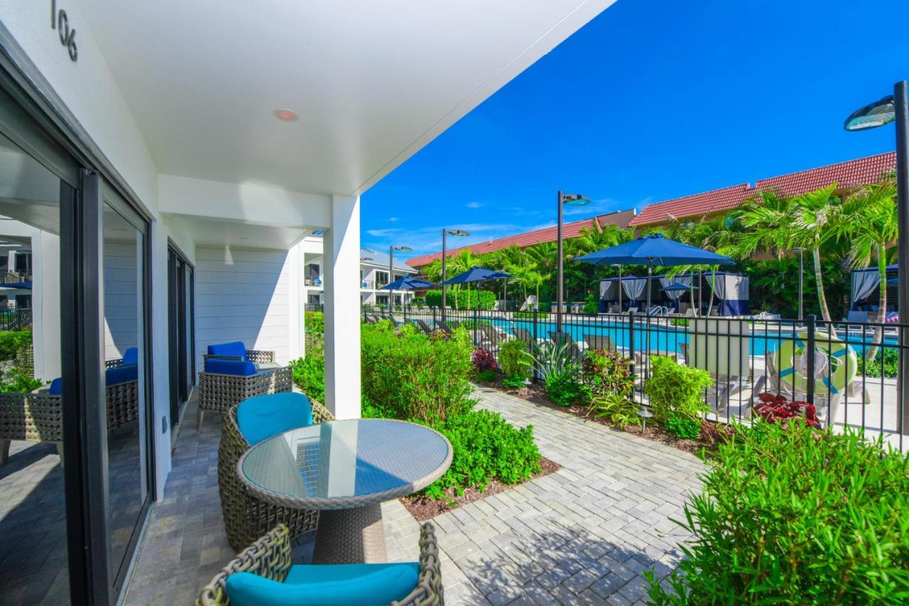 Anna Maria Beach Resort Холмс Бийч Екстериор снимка